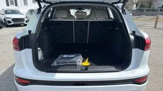 2025 Audi Q6 e-tron WA124BGF4SA019287
