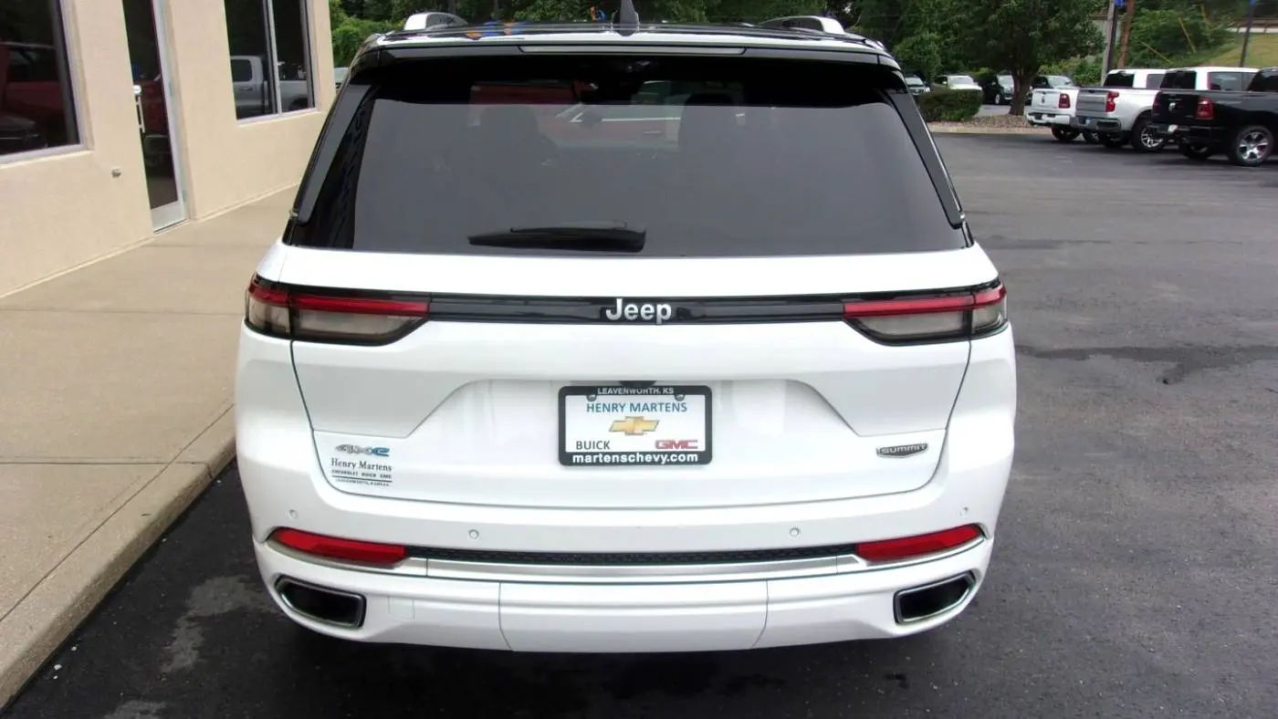 2023 Jeep Grand Cherokee 1C4RJYE68P8804476
