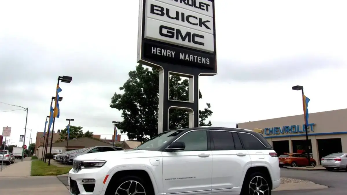 2023 Jeep Grand Cherokee 1C4RJYE68P8804476