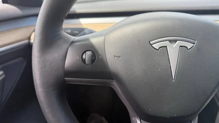 2022 Tesla Model 3 5YJ3E1EB0NF197081