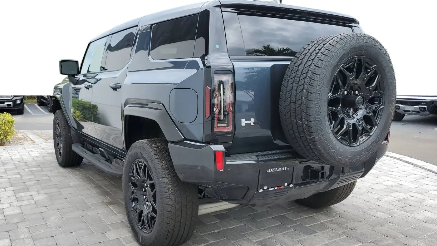2025 GMC HUMMER EV SUV 1GKT0NDE0SU114998