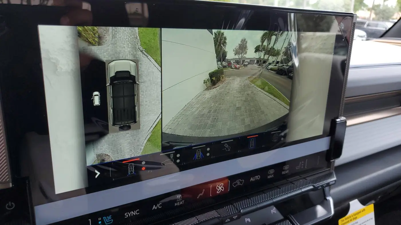 2025 GMC HUMMER EV SUV 1GKT0NDE0SU114998