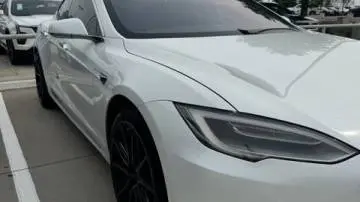 2020 Tesla Model S 5YJSA1E45LF392180