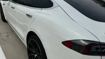 2020 Tesla Model S 5YJSA1E45LF392180
