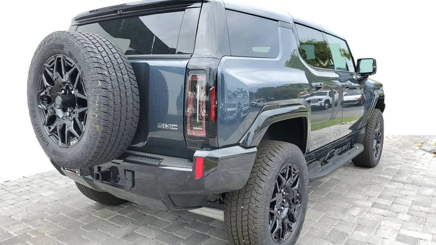 2025 GMC HUMMER EV SUV 1GKT0NDE0SU114998