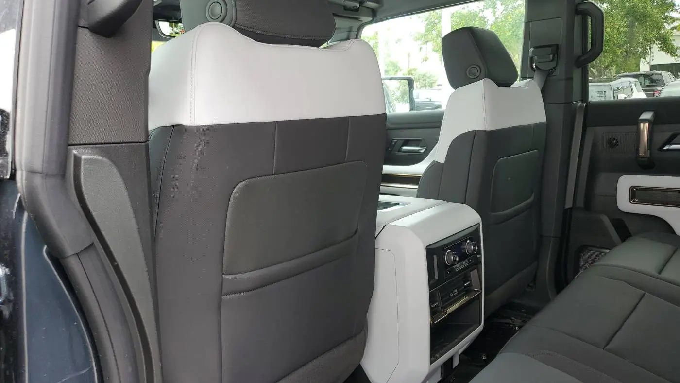 2025 GMC HUMMER EV SUV 1GKT0NDE0SU114998