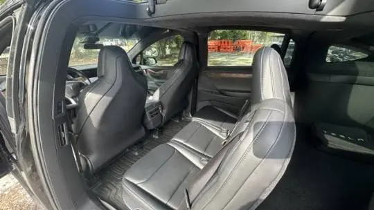 2018 Tesla Model X 5YJXCDE29JF141174