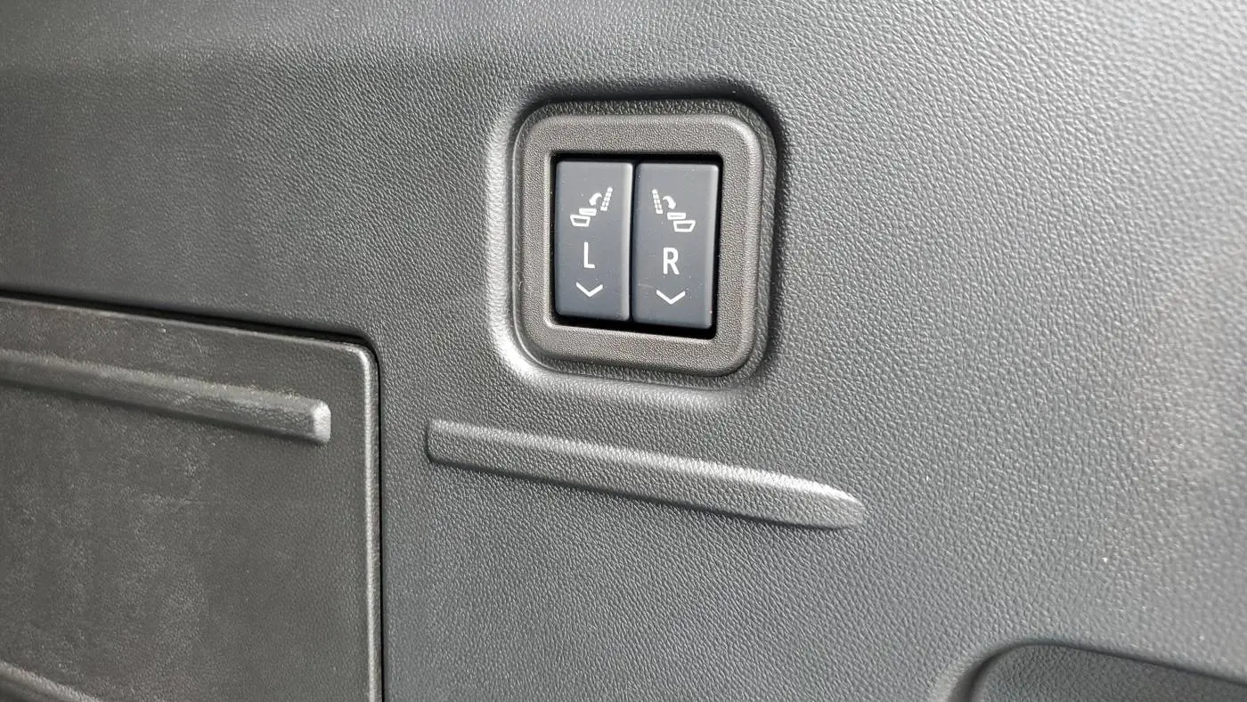 2025 GMC HUMMER EV SUV 1GKT0NDE0SU114998
