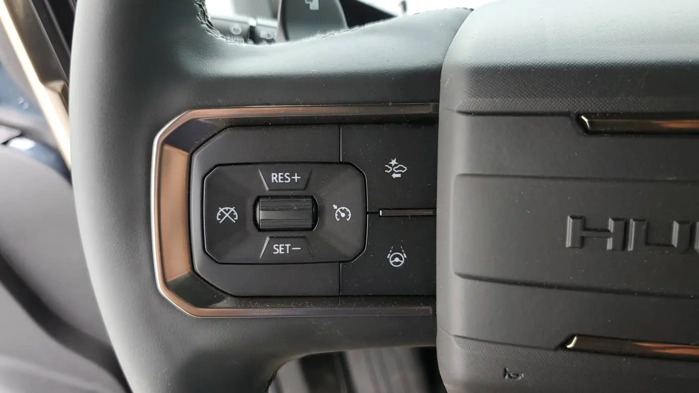 2025 GMC HUMMER EV SUV 1GKT0NDE0SU114998