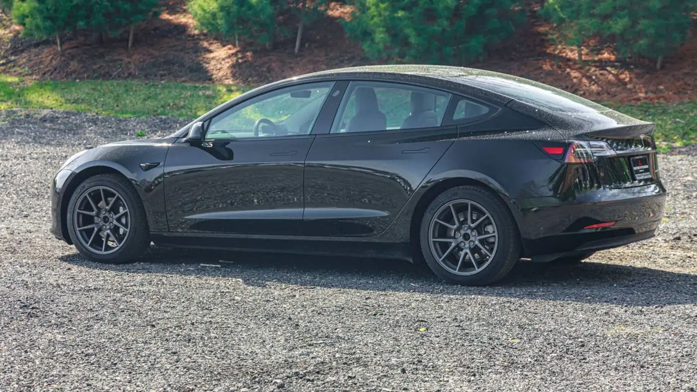 2022 Tesla Model 3 5YJ3E1EBXNF238378