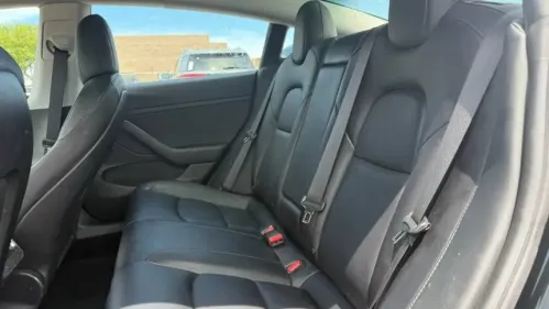 2022 Tesla Model 3 5YJ3E1EB0NF197081