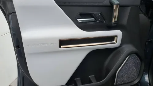 2025 GMC HUMMER EV SUV 1GKT0NDE0SU114998
