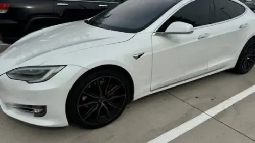 2020 Tesla Model S 5YJSA1E45LF392180