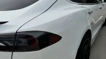 2020 Tesla Model S 5YJSA1E45LF392180
