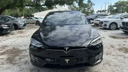 2018 Tesla Model X 5YJXCDE29JF141174