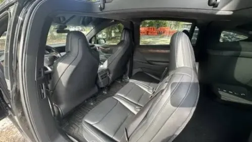 2018 Tesla Model X 5YJXCDE29JF141174