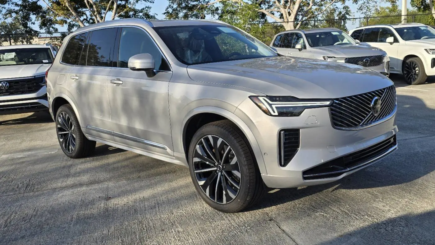 2025 Volvo XC90 YV4H60PB0S1377530