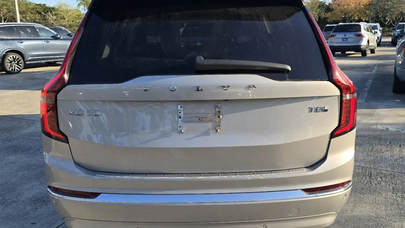 2025 Volvo XC90 YV4H60PB0S1377530