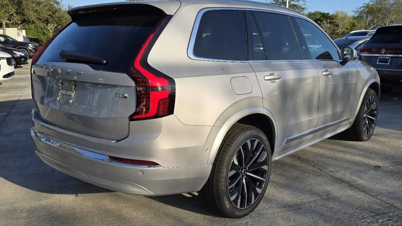 2025 Volvo XC90 YV4H60PB0S1377530