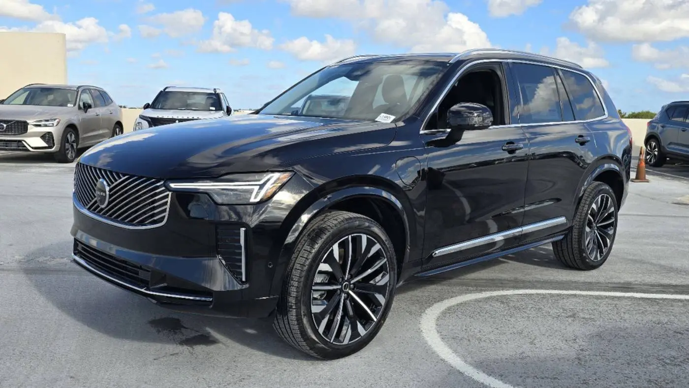 2025 Volvo XC90 YV4H60PB3S1379563