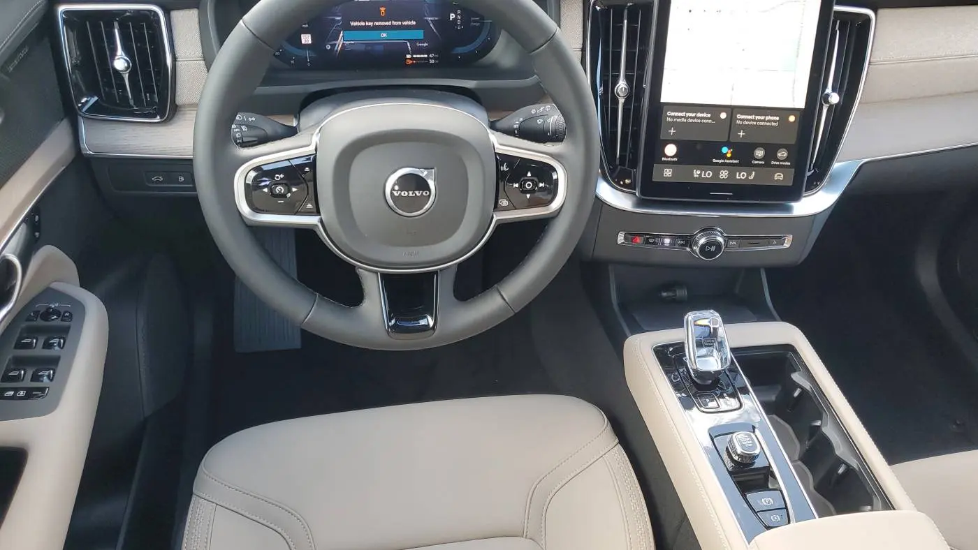 2025 Volvo XC90 YV4H60PB0S1377530