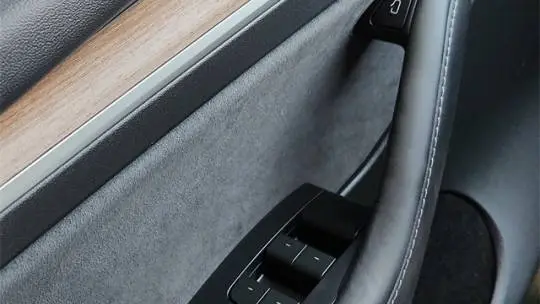 2023 Tesla Model Y 7SAYGDED3PF960610