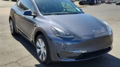 2023 Tesla Model Y 7SAYGDED3PF960610
