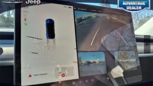 2024 Tesla Model Y 7SAYGDEE0RA270452