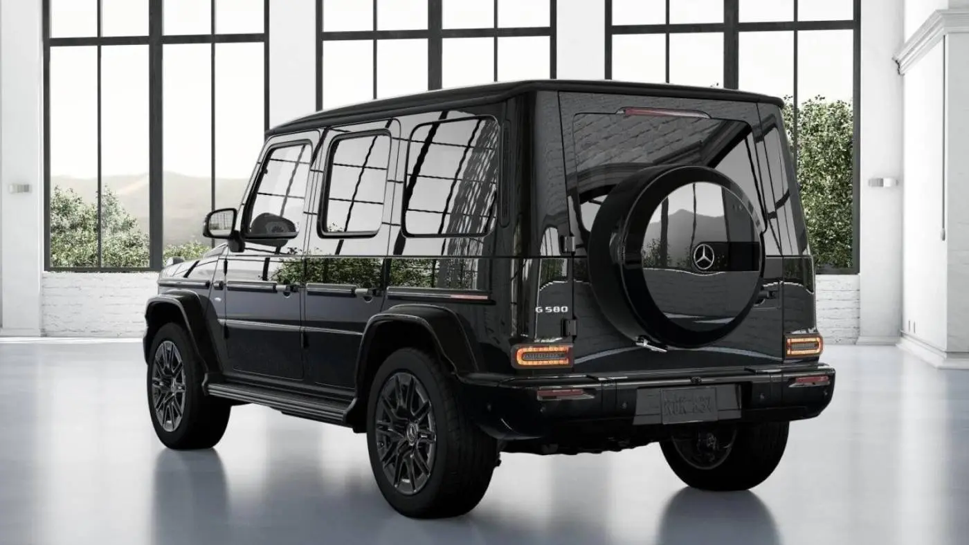 2025 Mercedes Electric G-Class W1NWM0AB2SX042123