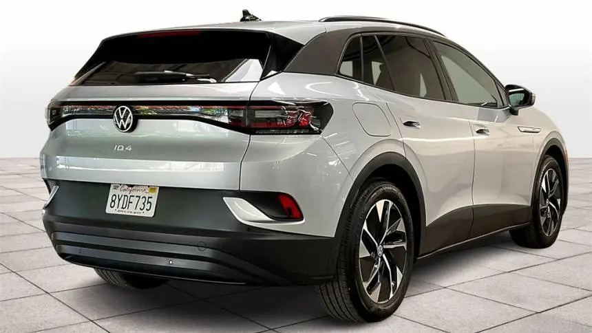 2021 Volkswagen ID.4 WVGTMPE28MP055664