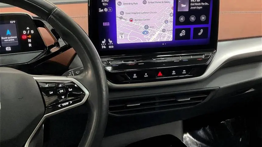 2021 Volkswagen ID.4 WVGTMPE28MP055664