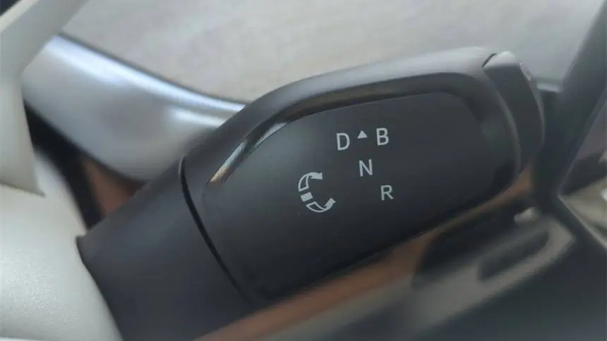 2025 Volkswagen ID.Buzz WVG6YVEBXSH017107