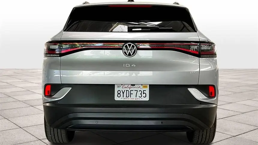 2021 Volkswagen ID.4 WVGTMPE28MP055664