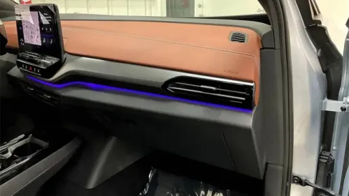 2021 Volkswagen ID.4 WVGTMPE28MP055664