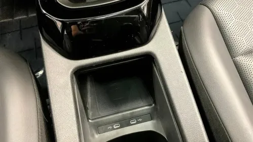 2021 Volkswagen ID.4 WVGTMPE28MP055664