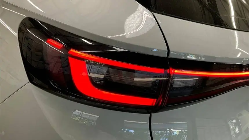 2021 Volkswagen ID.4 WVGTMPE24MP056147