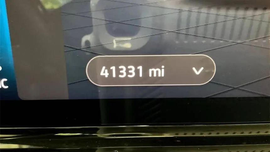 2021 Volkswagen ID.4 WVGTMPE24MP056147