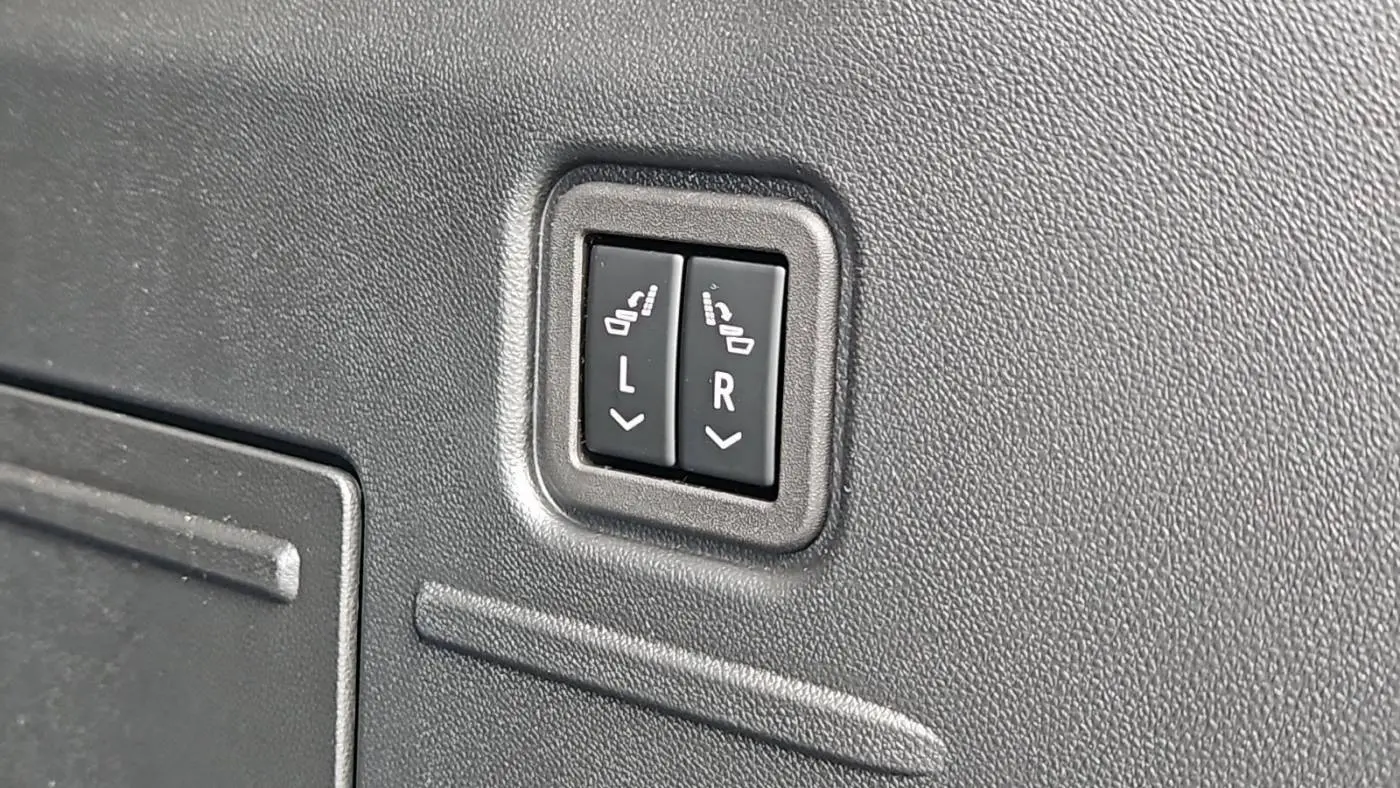 2025 GMC HUMMER EV SUV 1GKT0NDE0SU113768