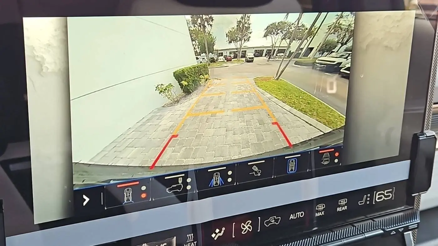 2025 GMC HUMMER EV SUV 1GKT0NDE0SU113768