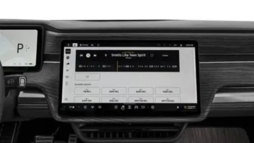 2023 Rivian R1S - Images - 13