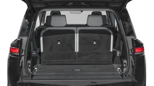 2023 Rivian R1S - Images - 14