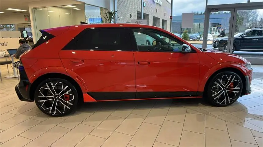 2025 Hyundai IONIQ 5 KM8KNDA83SU007313