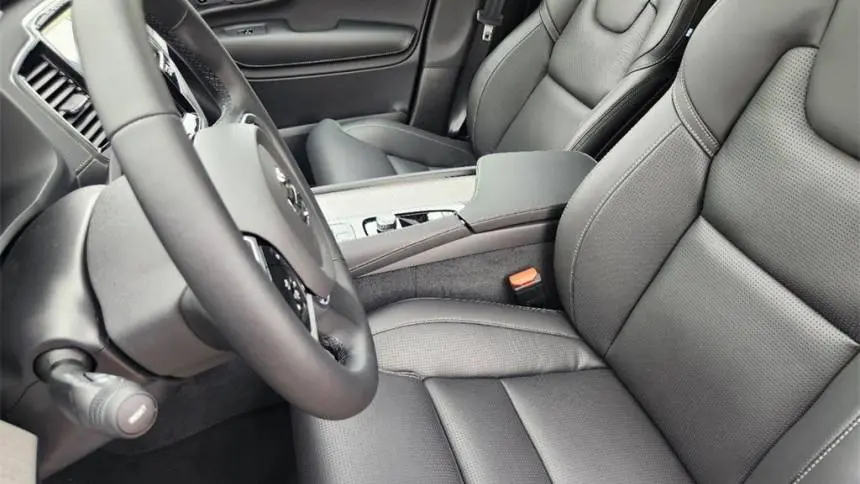 2025 Volvo XC90 YV4H60PF7S1305940