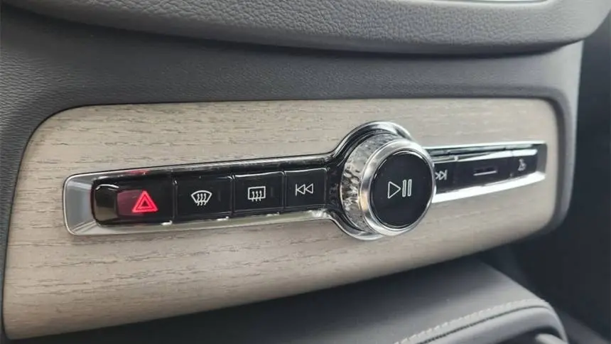 2025 Volvo XC90 YV4H60PF7S1305940