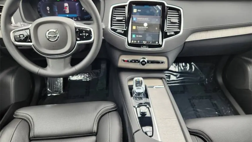 2025 Volvo XC90 YV4H60PF7S1305940