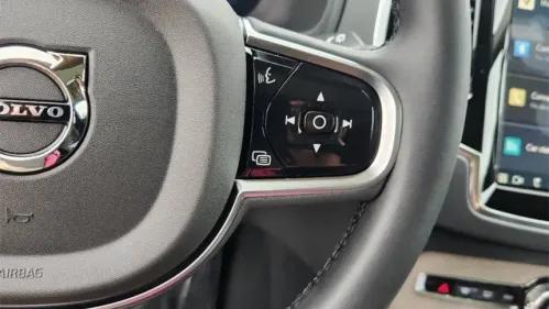 2025 Volvo XC90 YV4H60PF7S1305940