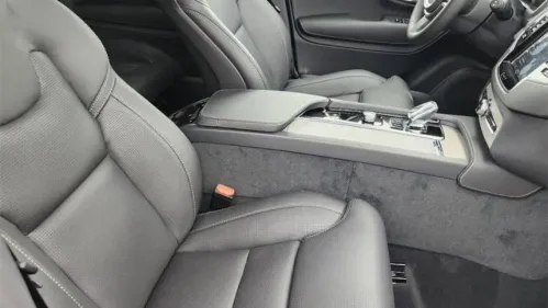 2025 Volvo XC90 YV4H60PF7S1305940