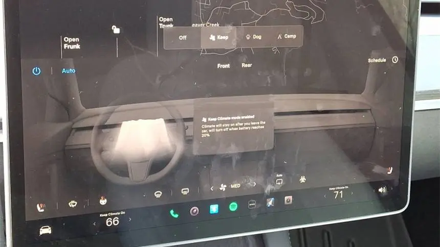 2023 Tesla Model Y 7SAYGDEE3PF667752