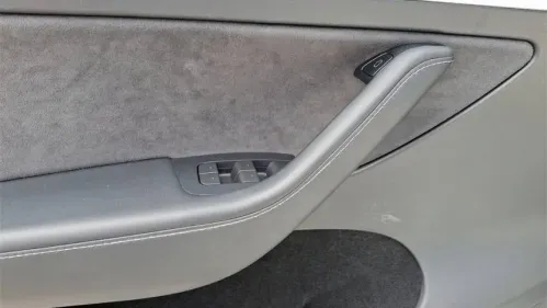 2023 Tesla Model Y 7SAYGDEE3PF667752