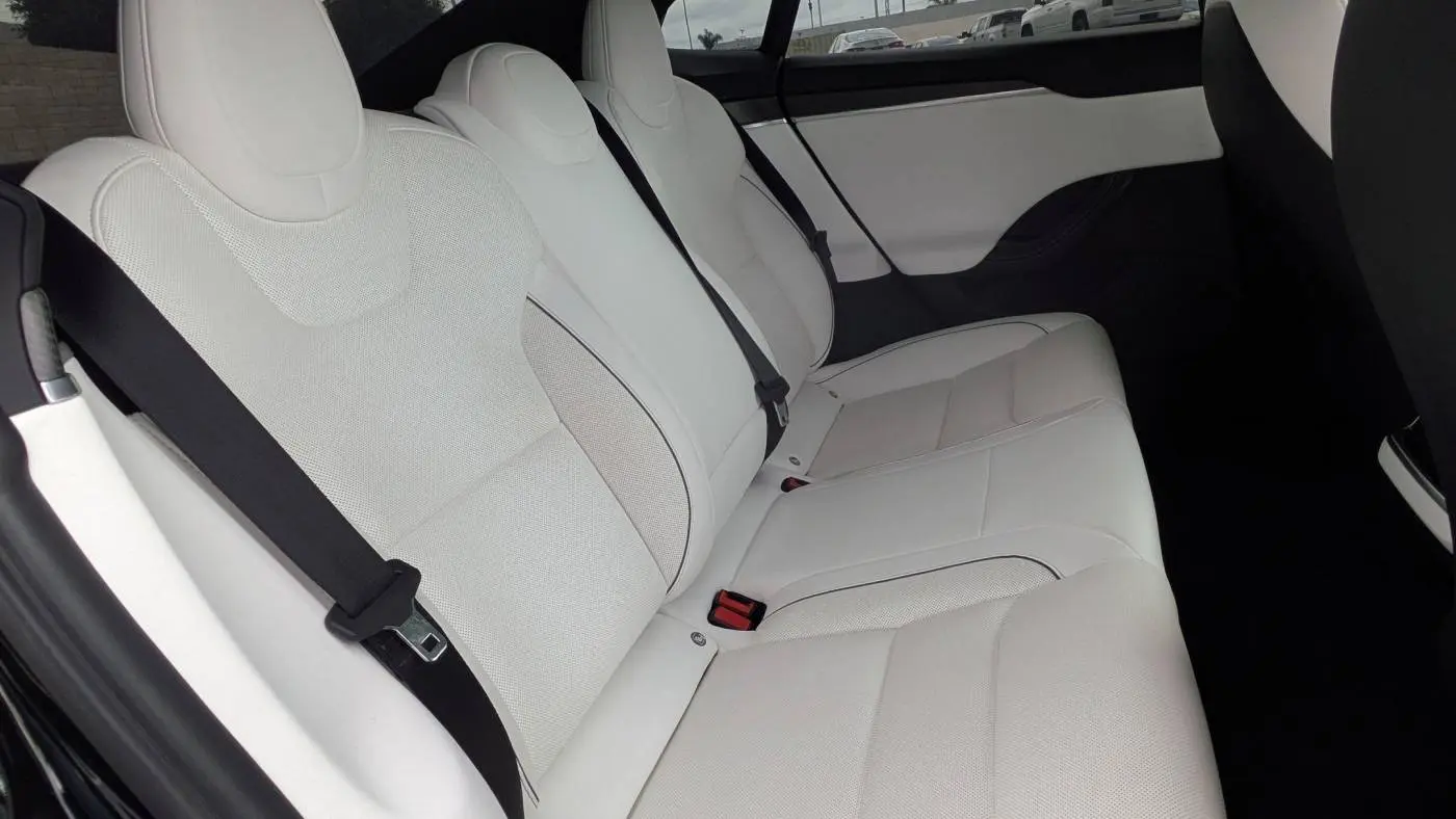 2021 Tesla Model S 5YJSA1E69MF448835